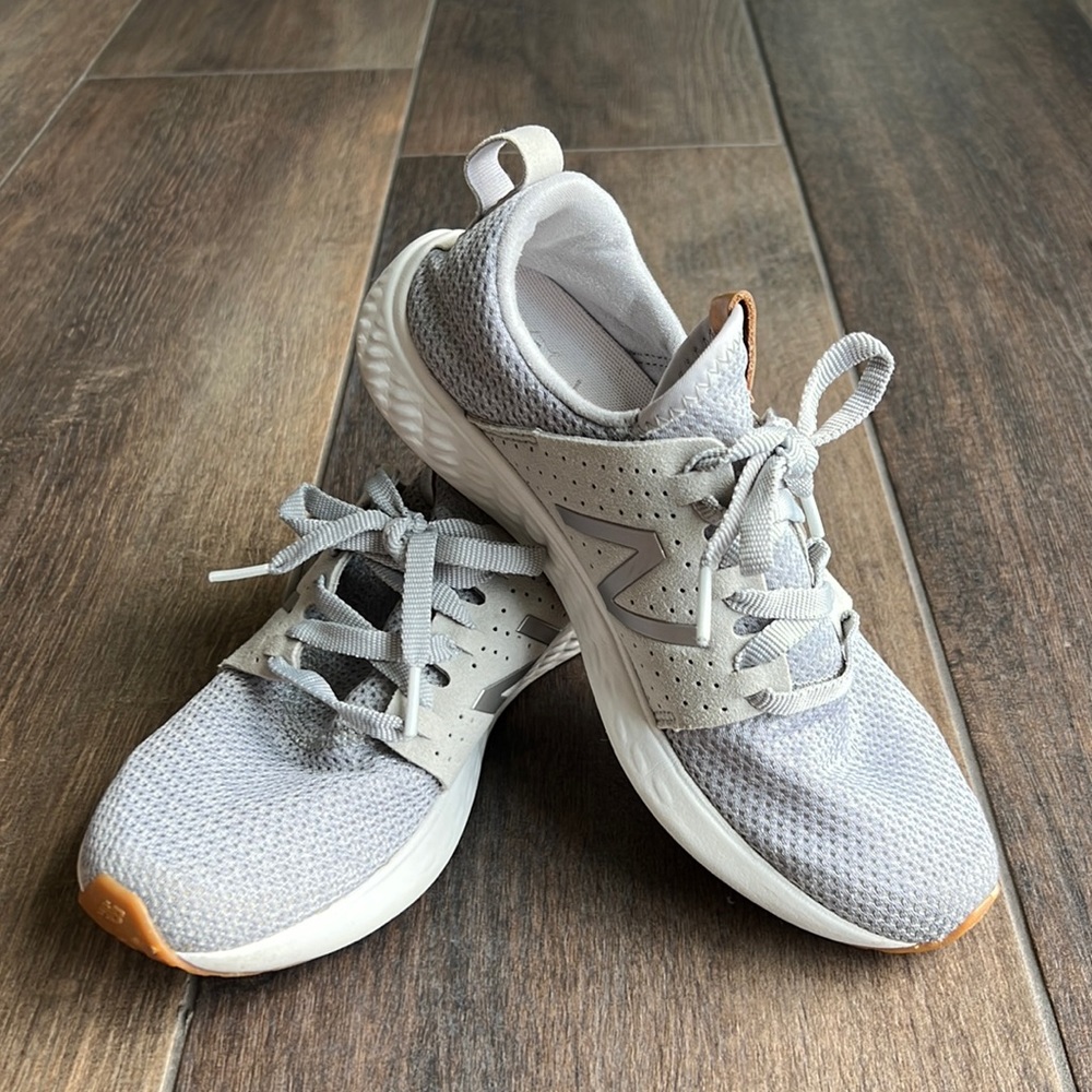 WOMEN’S NEW BALANCE FRESH FOAM RUNNING SHOE